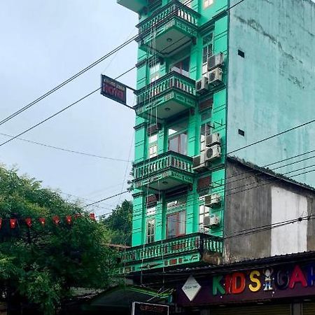 ハザン Khach San Cuong Thaoアパートホテル エクステリア 写真